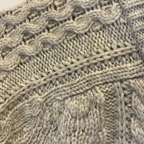 NWT J. Crew Cable Knit Après-ski Sweater - Women Size S - Light Gray - Picture 6 of 7